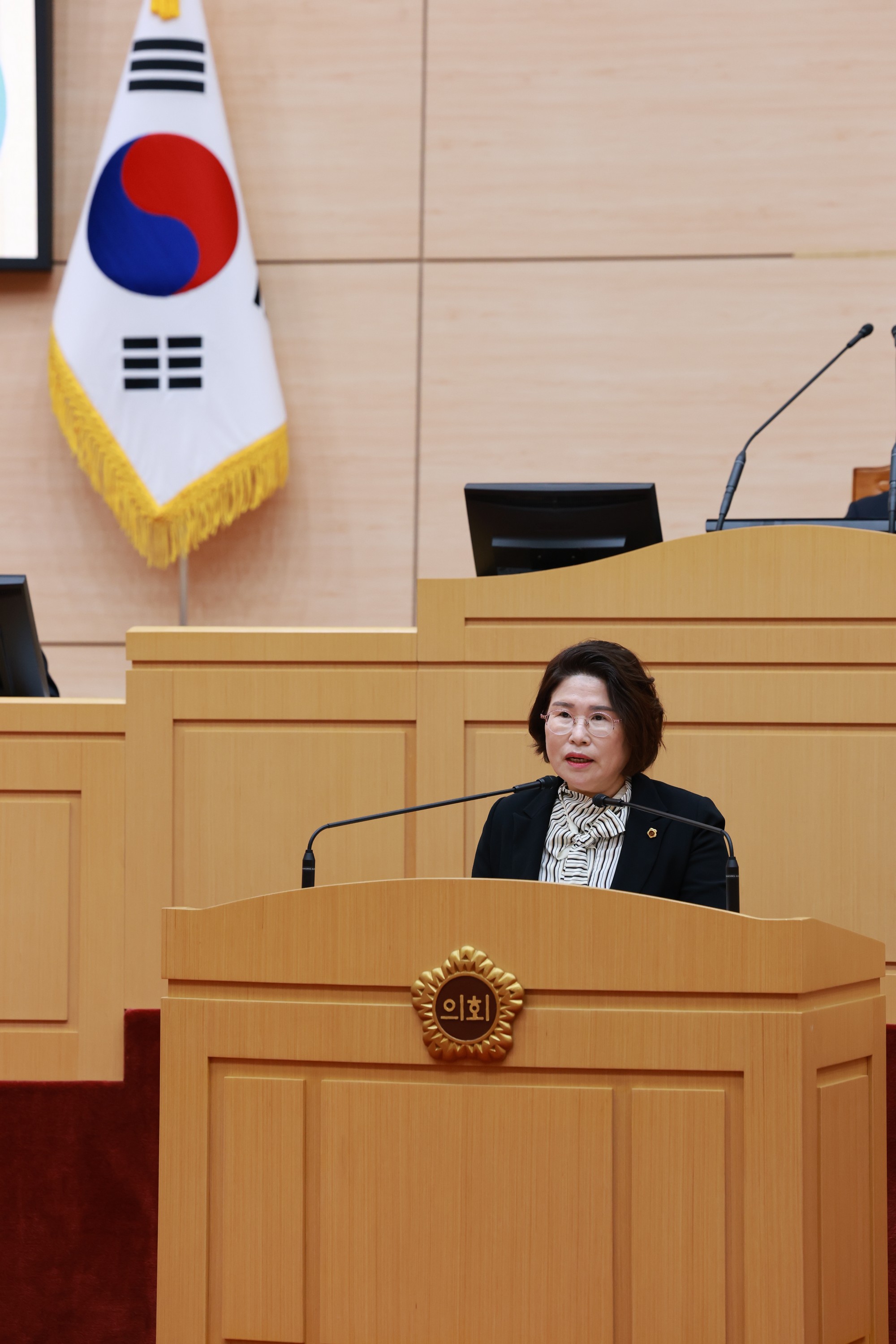 제388회 임시회 제2차 본회의 첨부이미지 : 25년03월19일 제388회 임시회 제2차 본회의 - 079.jpg