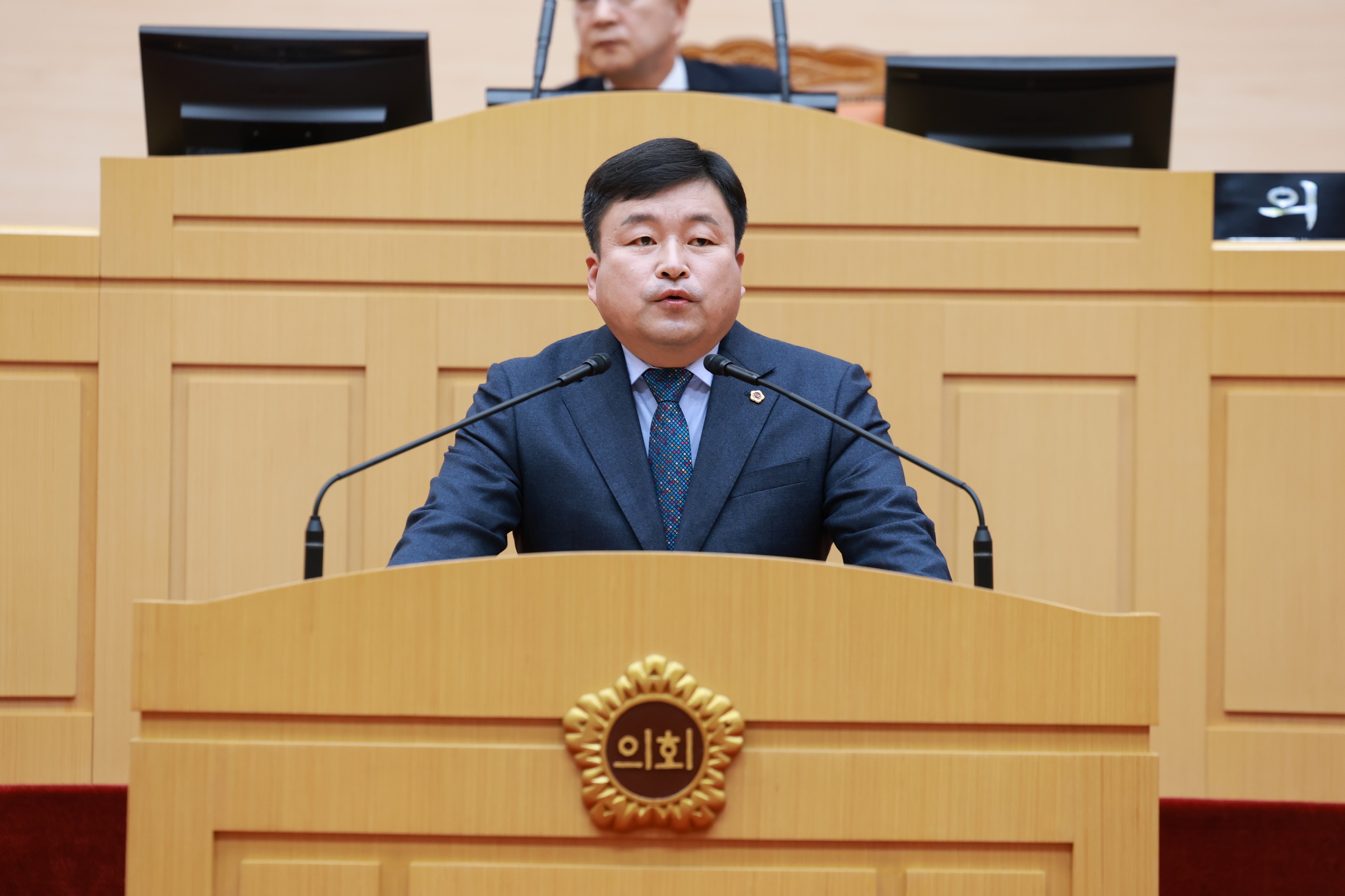제388회 임시회 제2차 본회의 첨부이미지 : 25년03월19일 제388회 임시회 제2차 본회의 - 183.jpg