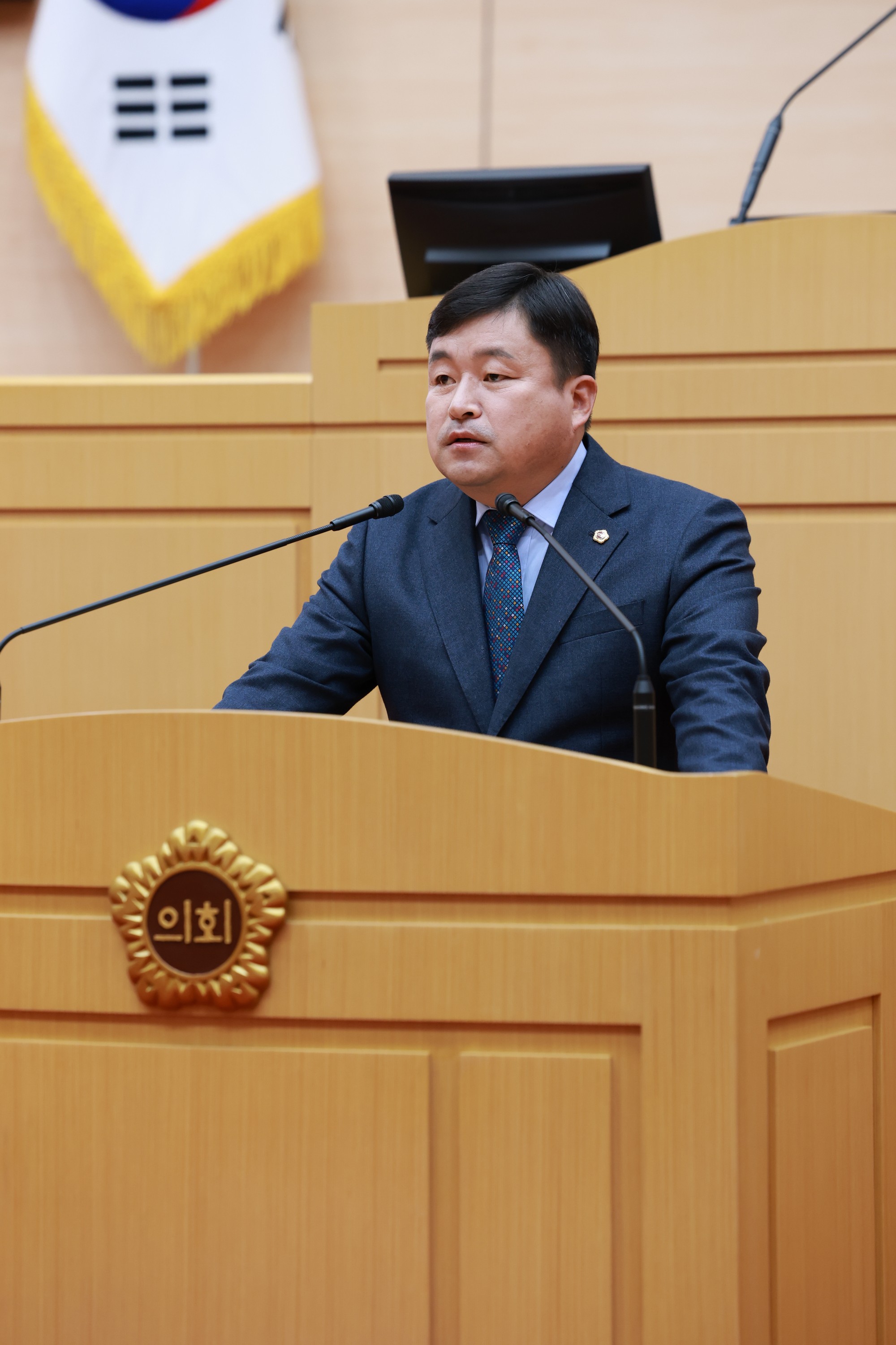 제388회 임시회 제2차 본회의 첨부이미지 : 25년03월19일 제388회 임시회 제2차 본회의 - 182.jpg