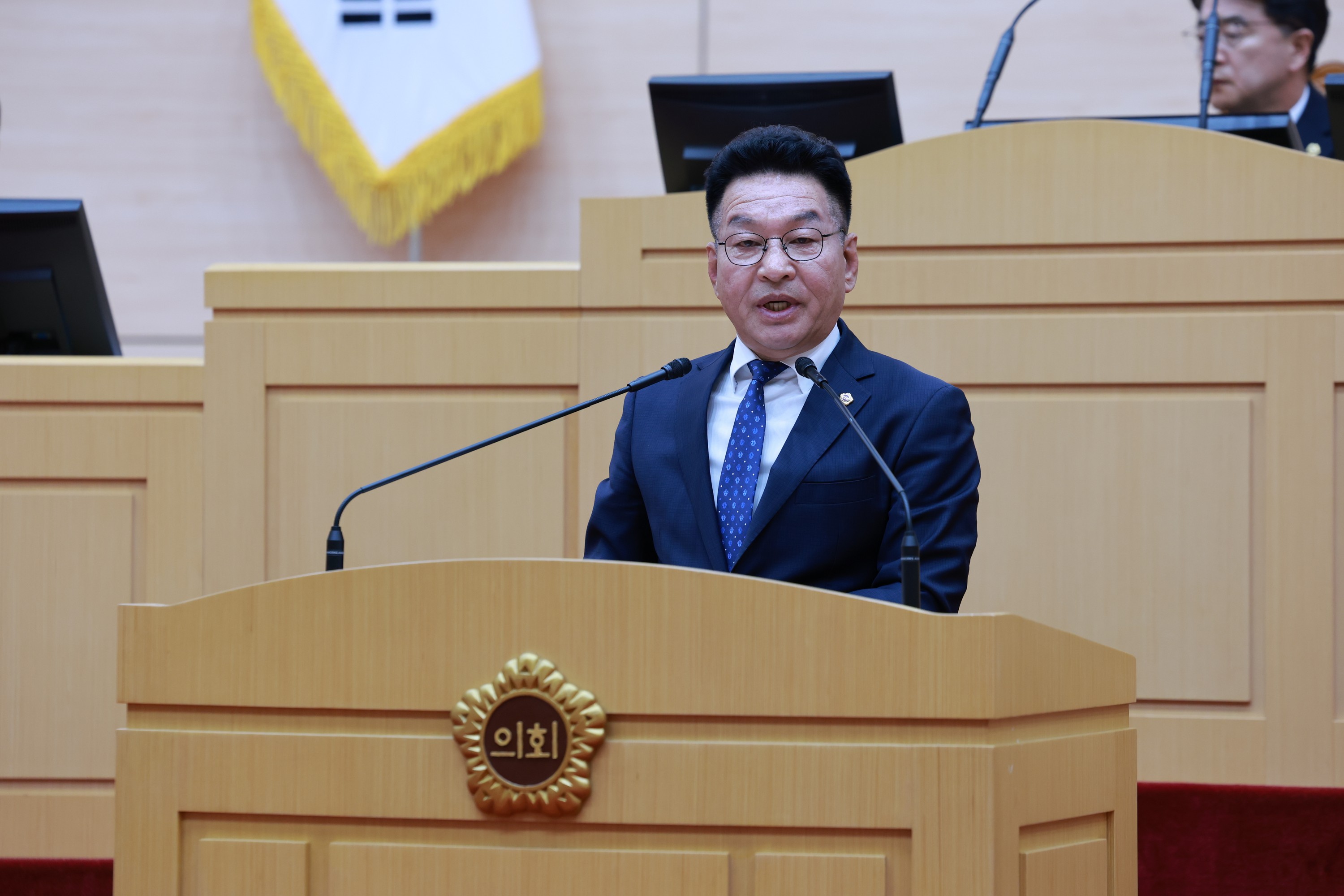 제388회 임시회 제2차 본회의 첨부이미지 : 25년03월19일 제388회 임시회 제2차 본회의 - 229.jpg