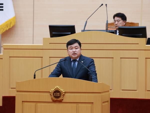 제388회 임시회 제2차 본회의 첨부이미지 : 25년03월19일 제388회 임시회 제2차 본회의 - 179.jpg