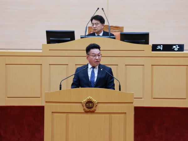 제388회 임시회 제2차 본회의 첨부이미지 : 25년03월19일 제388회 임시회 제2차 본회의 - 226.jpg