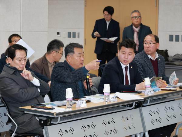 2026여수세계섬박람회 핵심사업 실행방안 연구용역 보고회 첨부이미지 : 25년03월05일 2026여수세계섬박람회 핵심사업 실행방난 연구용역 보고회 - 009.jpg