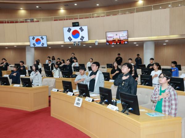 26년 4월 23일 청소년의회교실 (8) 9