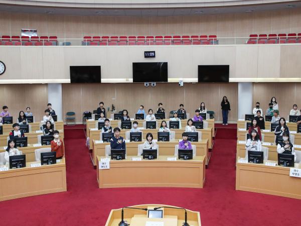 24년10월21일 청소년의회교실 여수 부영초_ 여도초_12 5