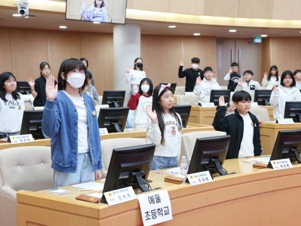 25년 12월 2일 청소년의회교실 (9) 3