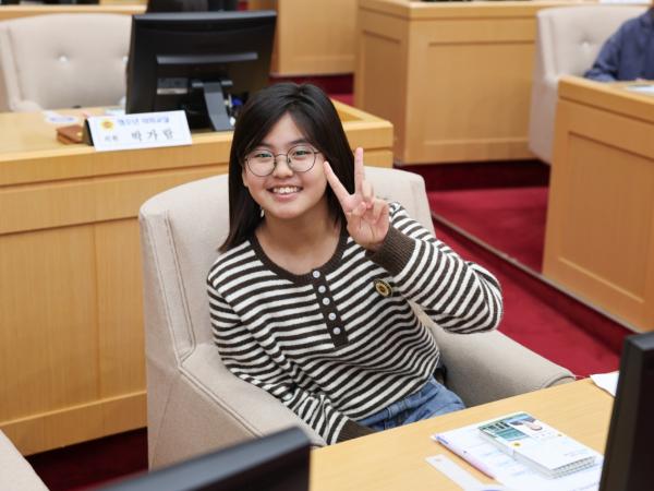 25년 12월 2일 청소년의회교실 (3) 8