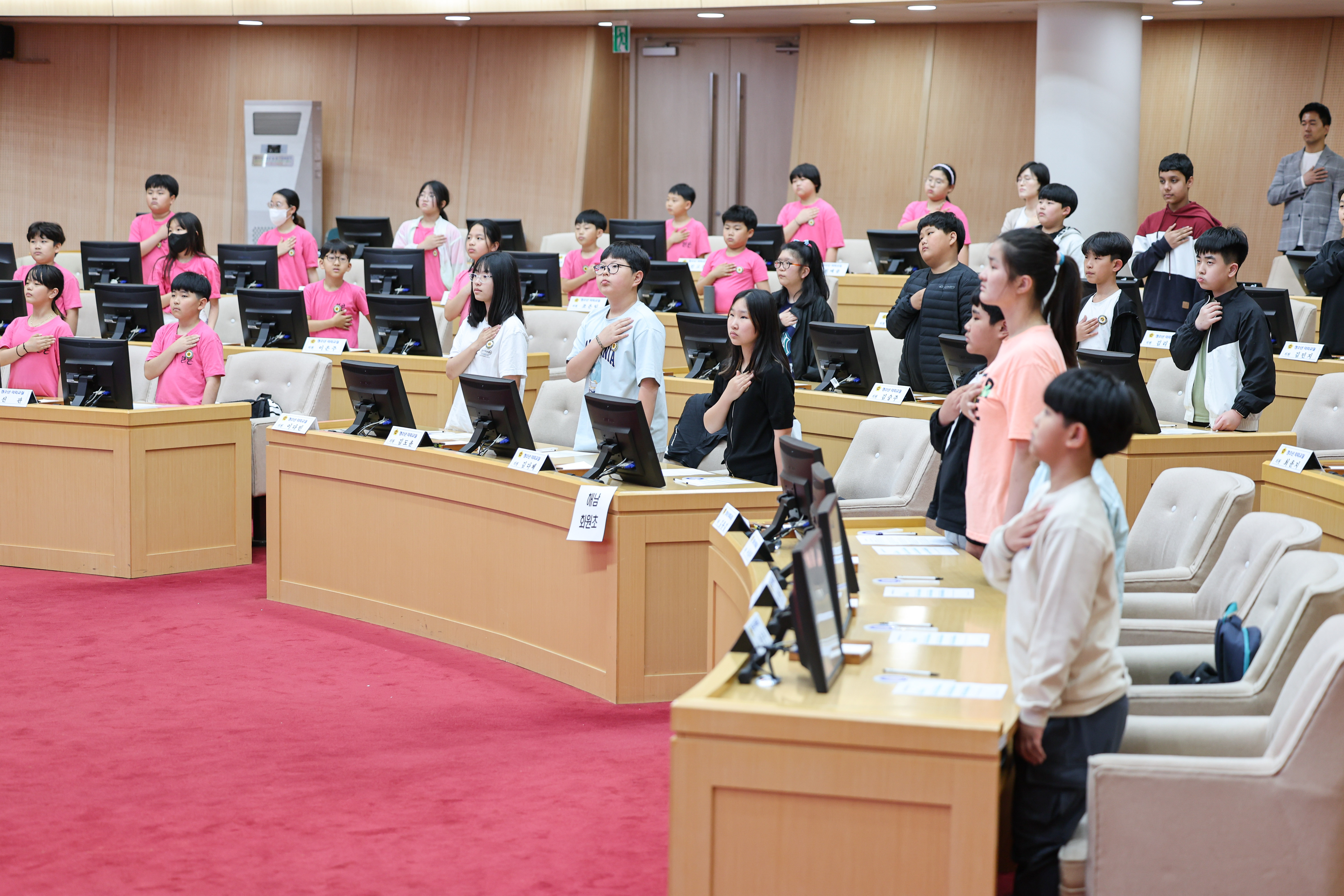25년 5월 19일(순천인안초, 해남 화원초) 첨부이미지 : 25년05월19일 청소년 의회교실 순천 인안초_해남 화원초 (5).jpg