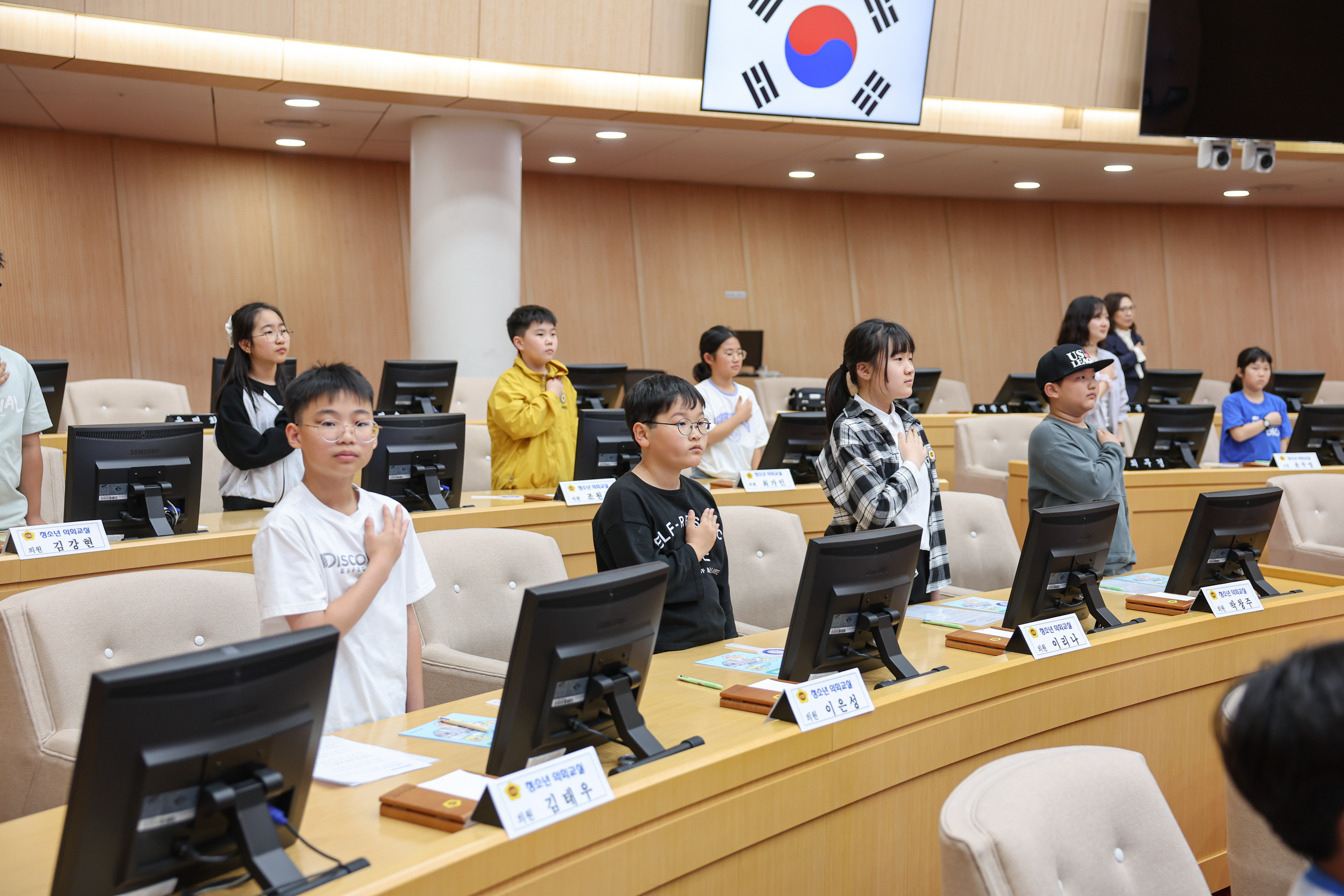 25년 5월 8일(화순 능주초, 화순 사평초) 첨부이미지 : 25년05월08일 청소년 의회교실 화순 능주초_ 사평초 (5).jpg
