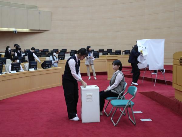 0004_20231129155409_1 2