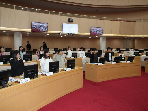 0004_20231108112957_2 3